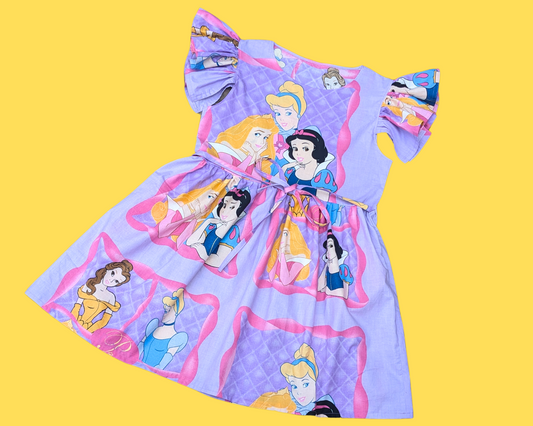 Robe drap de lit faite à la main et recyclée, princesses Disney, Cendrillon, Belle, Blanche-Neige et Aurore, taille M