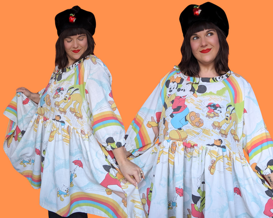 Robe drap de lit en roller Mickey Mouse et ses amis de Walt Disney, fabriquée à la main et recyclée, taille 3XL, années 1980