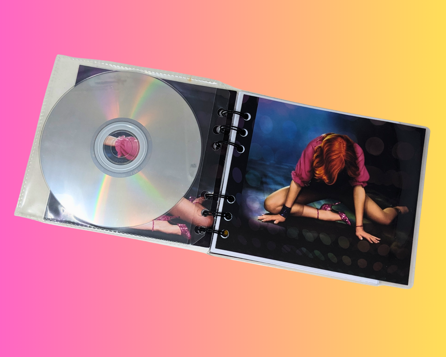 Madonna, Confessions on a Dancefloor CD Notebook