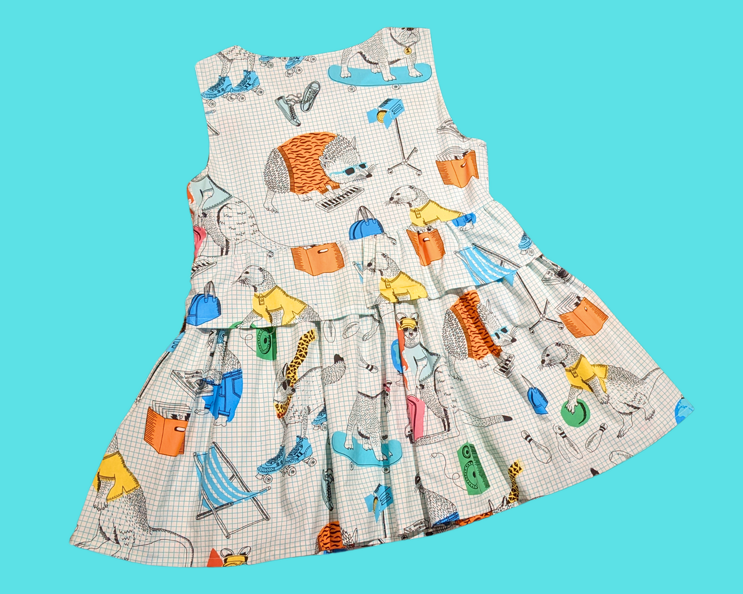 Robe sans manches à imprimé animalier funky, faite à la main et recyclée, taille XL