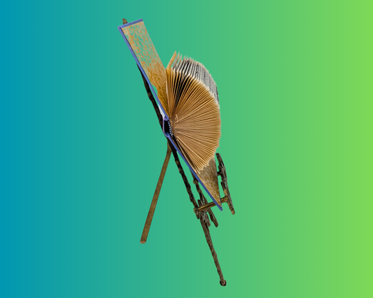 Sculpture d'art pliante de livre faite à la main et recyclée