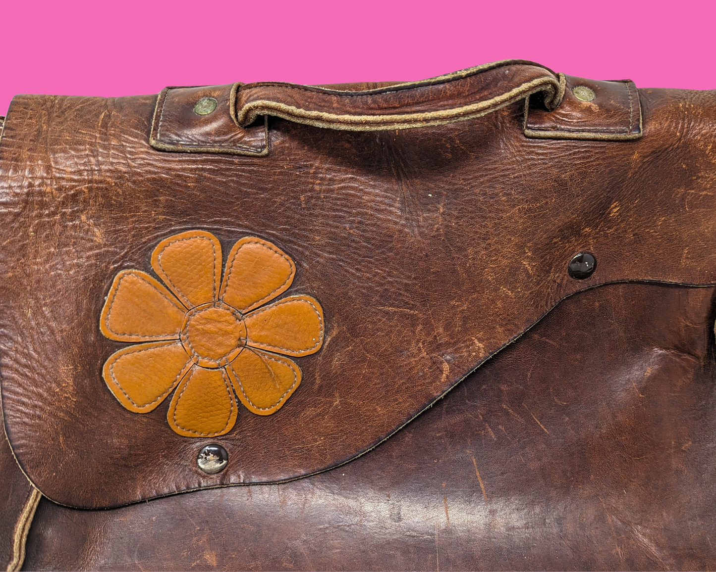 Sac messager vintage en cuir marron des années 1970