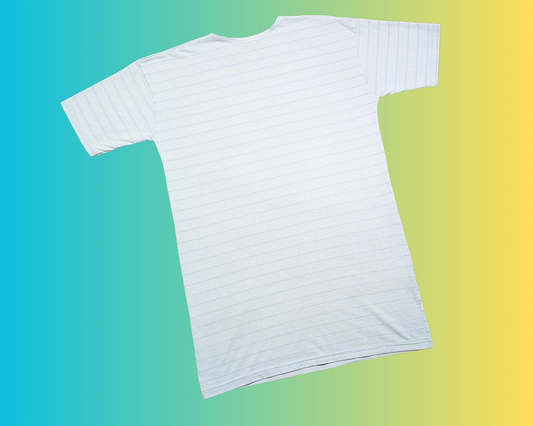 Robe t-shirt bleu clair vintage des années 1990 avec deux poches avant, taille L