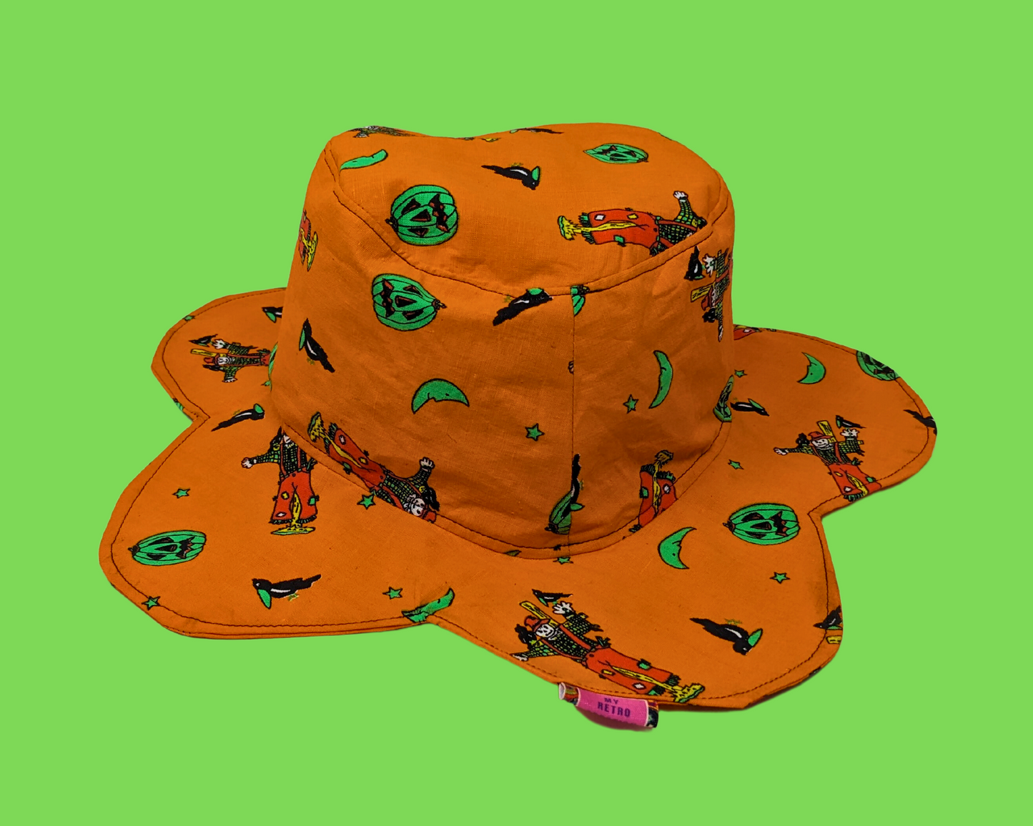Chapeau bob réversible en forme de fleur pour Halloween