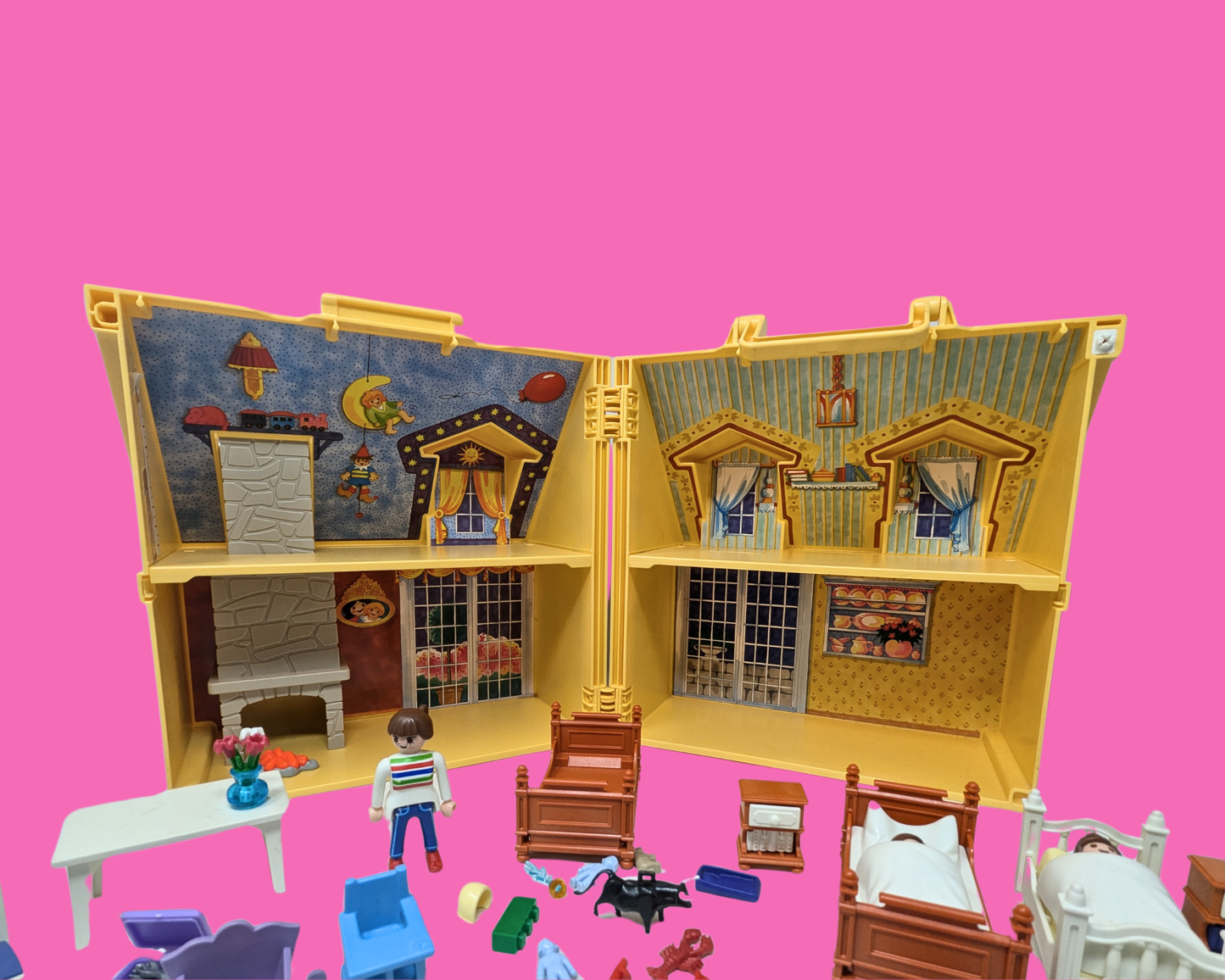 Y2K 2005 Playmobil House with Toy Accessories