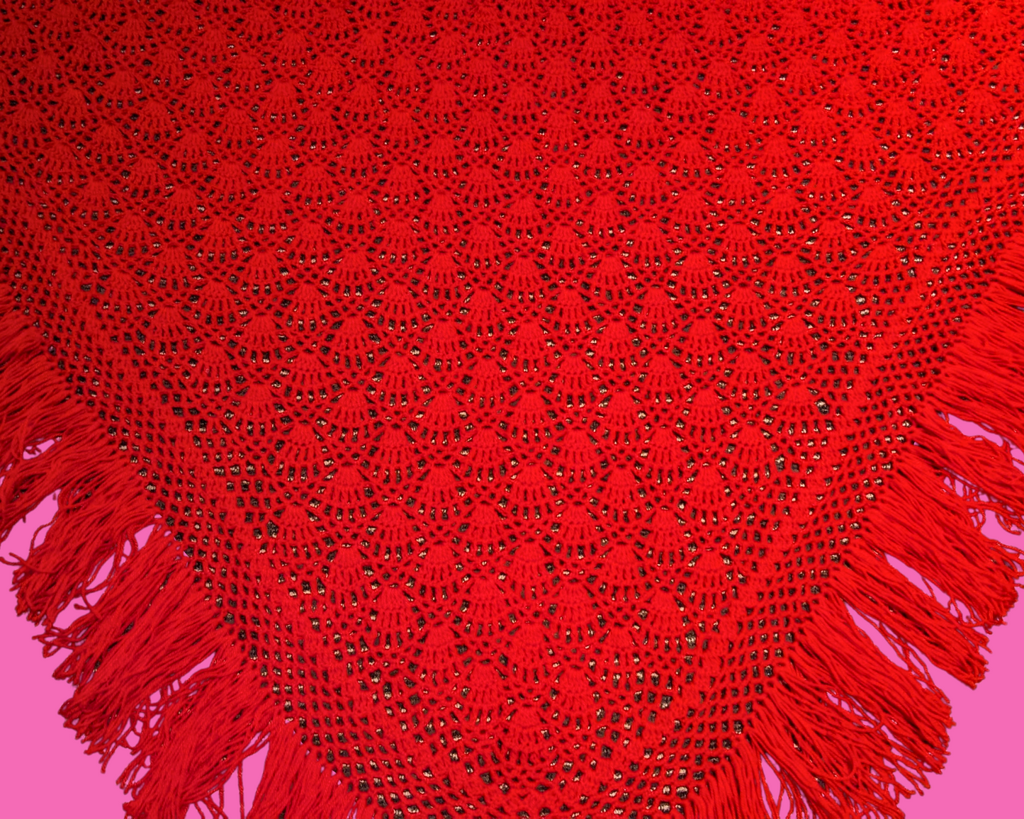 Châle vintage en laine rouge au crochet des années 1970