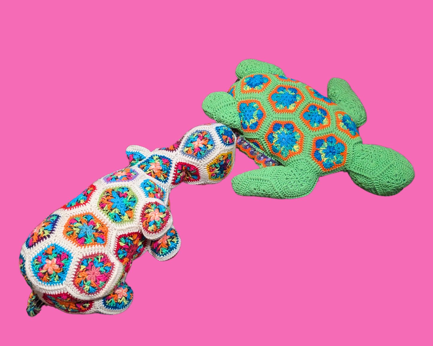Ensemble de deux peluches vintage des années 1980, fabriquées à la main et crochetées