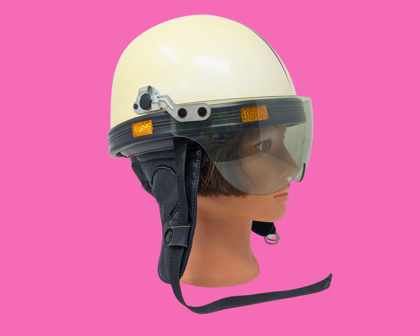 Casque de moto vintage noir et blanc des années 1970, fabriqué au Japon