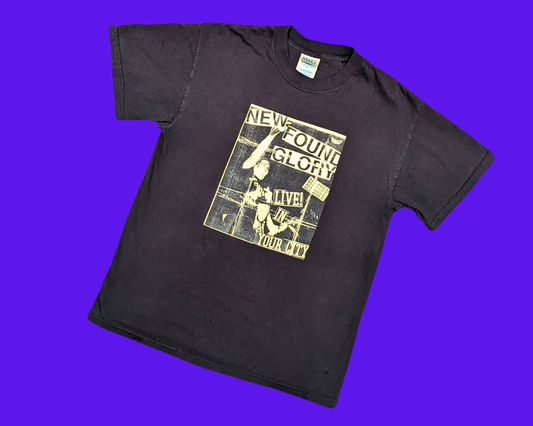 Vintage 1990's New Found Glory Live in Your City T-Shirt Size M