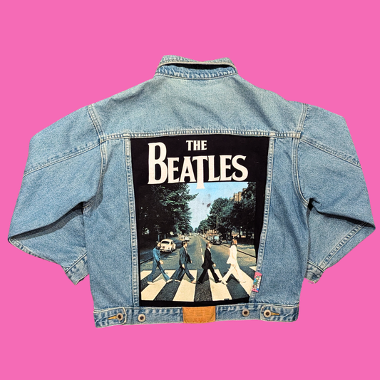 T-shirt The Beatles, Abbey Road, veste en jean upcyclée, taille ML pour femme