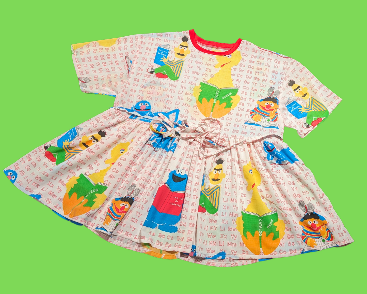 Robe t-shirt drap de lit Sesame Street, faite à la main et recyclée, taille 2XL