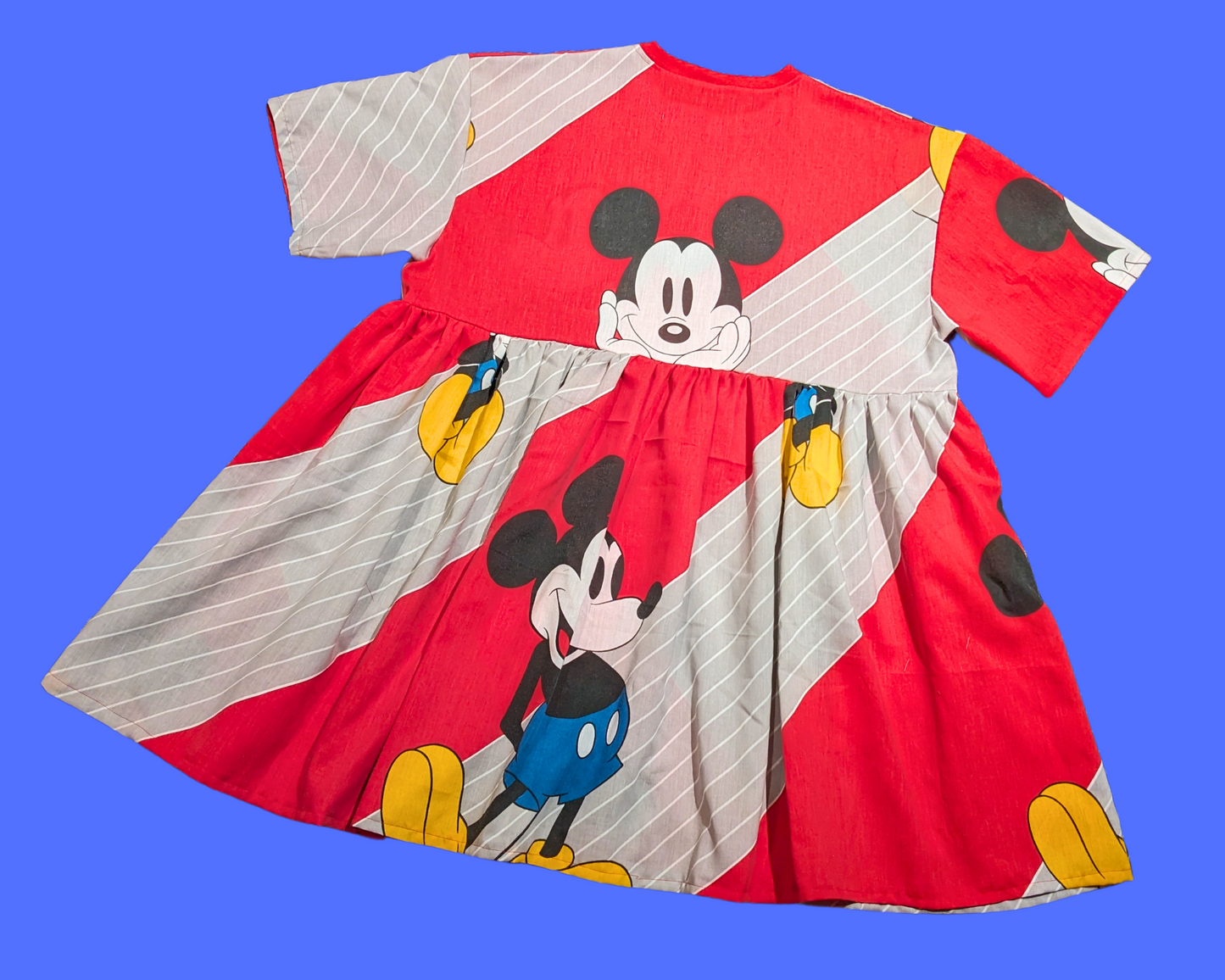 Robe t-shirt rouge Mickey Mouse de Walt Disney, fabriquée à la main et recyclée, taille 2XL