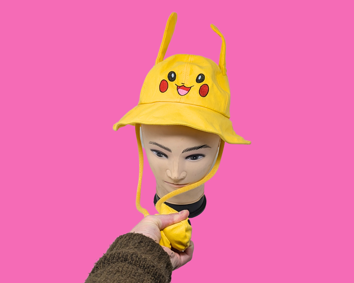 Pokémon Y2K, Bob Pikachu avec oreilles qui se lèvent