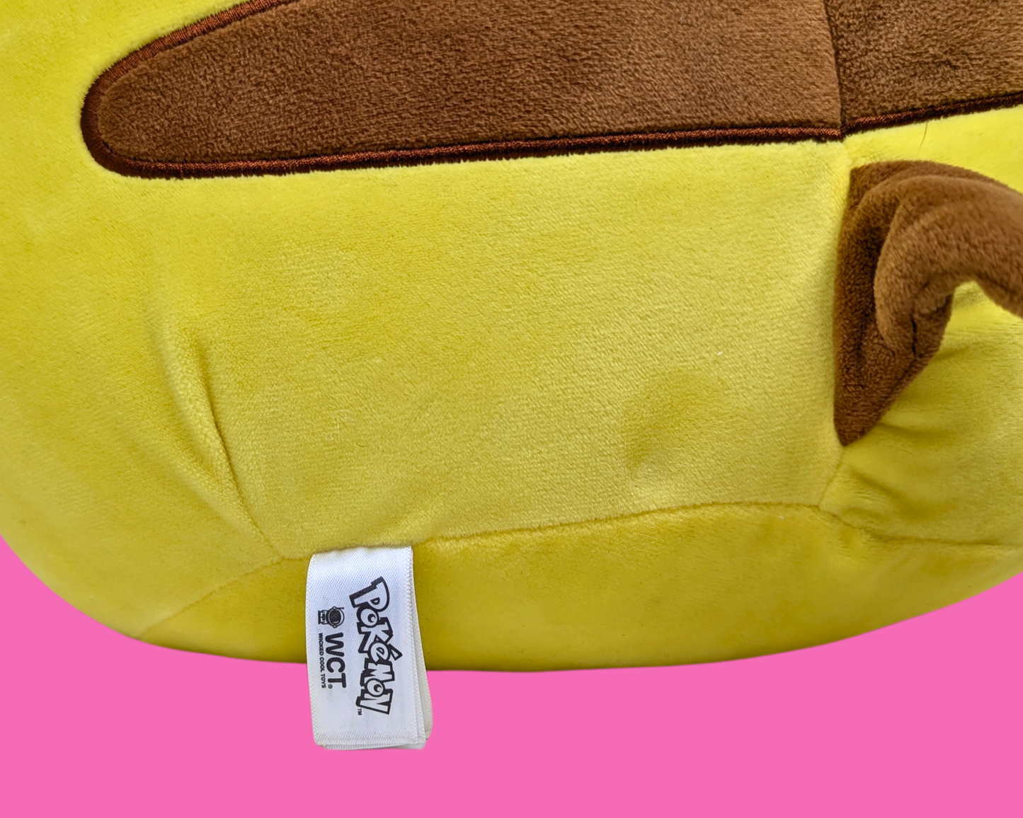 Peluche géante officielle Pokémon Pikachu vintage des années 1990