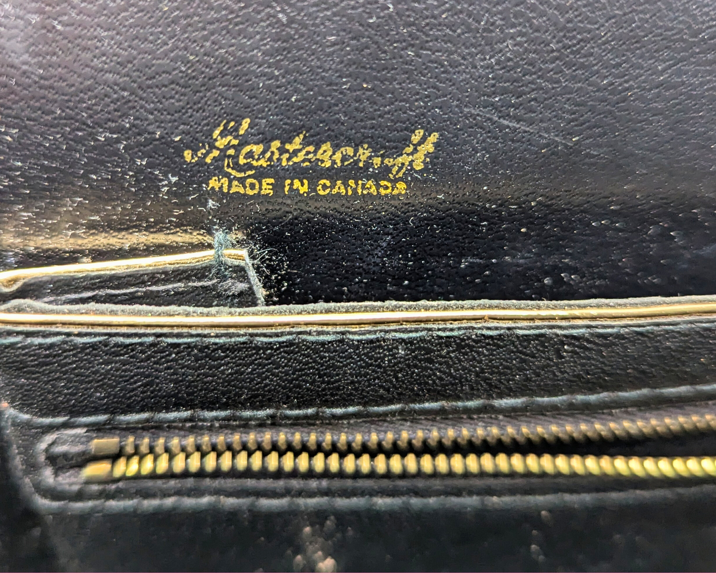 Sac à main vintage en cuir avec poignée en bois par Mastercraff Fabriqué au Canada