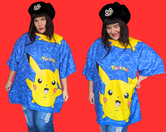 T-shirt bleu Pokémon Pikachu surdimensionné XL, fait main et recyclé
