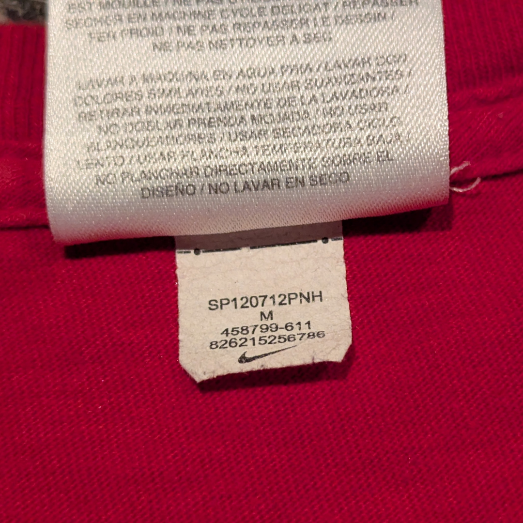 Nike SB X Bruce Lee Dragon Red T-Shirt Size M
