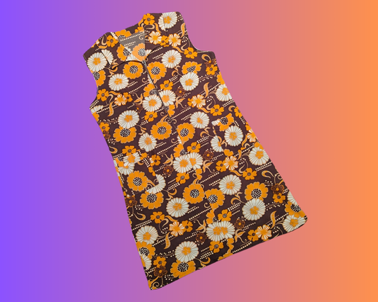 Robe vintage sans manches à fleurs orange, blanche et marron des années 1960, taille L
