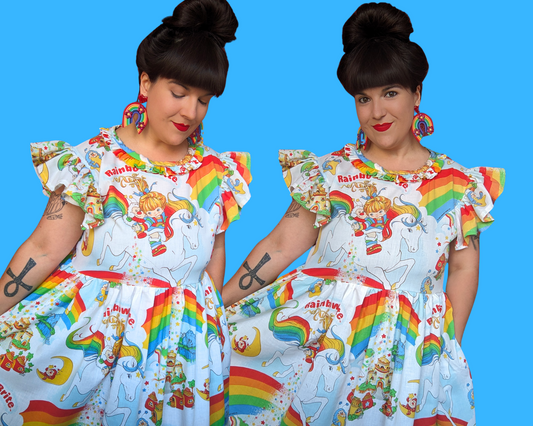 Robe drap de lit Rainbow Brite vintage des années 1980, fabriquée à la main et recyclée, taille L à XL