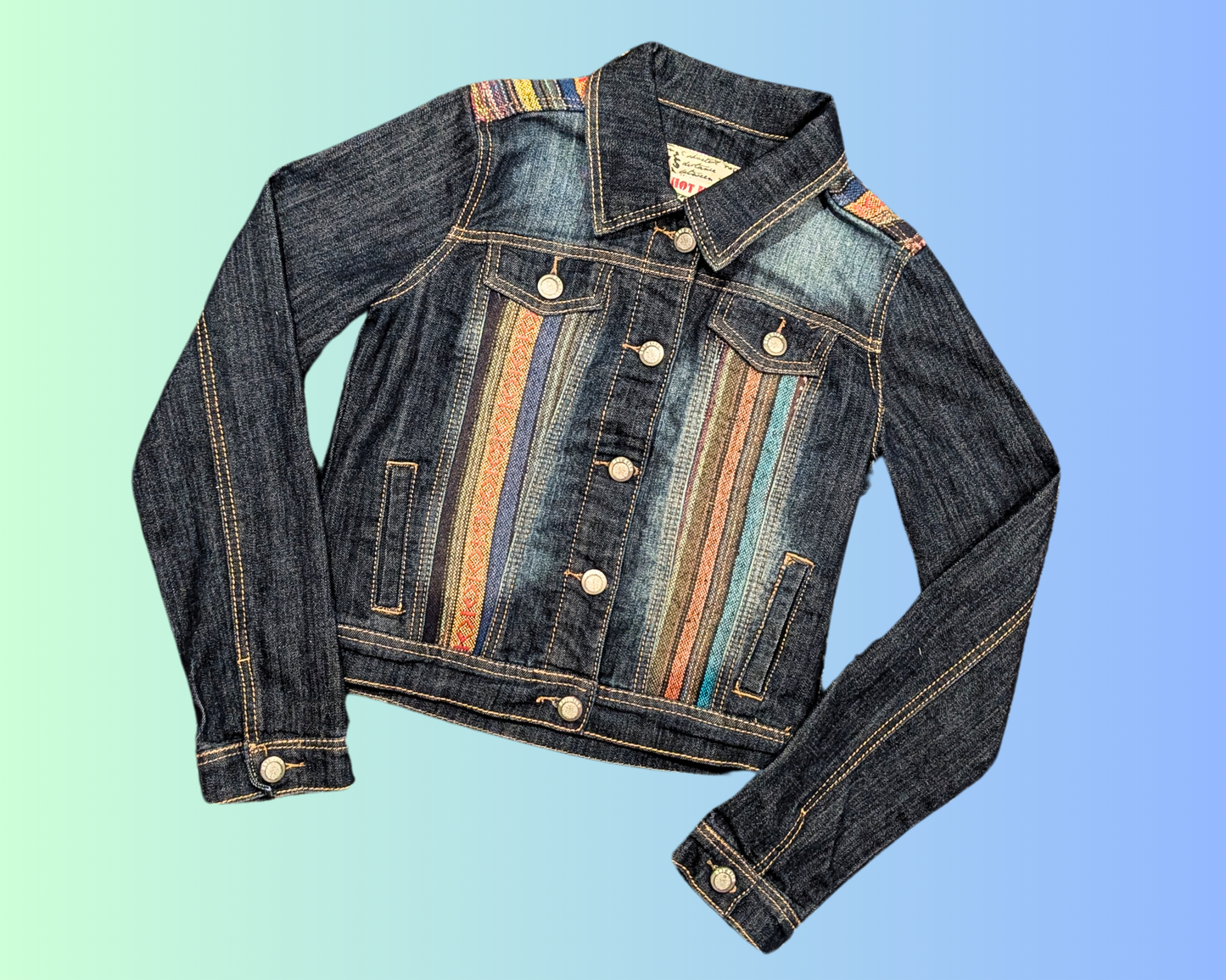 Handmade, Upcycled The Looney Tunes Vintage 1977 Bedsheet Denim Jacket Size S
