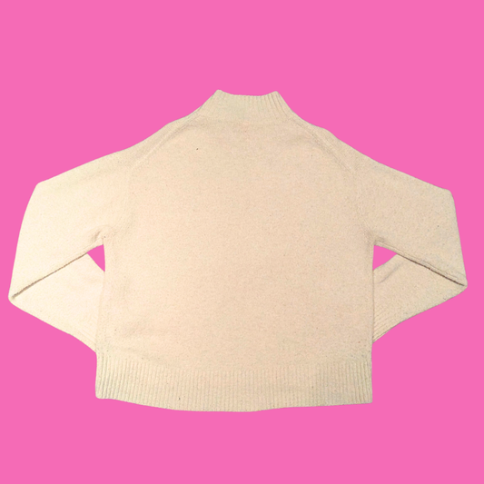 White Uni Qlo Sweater Size S