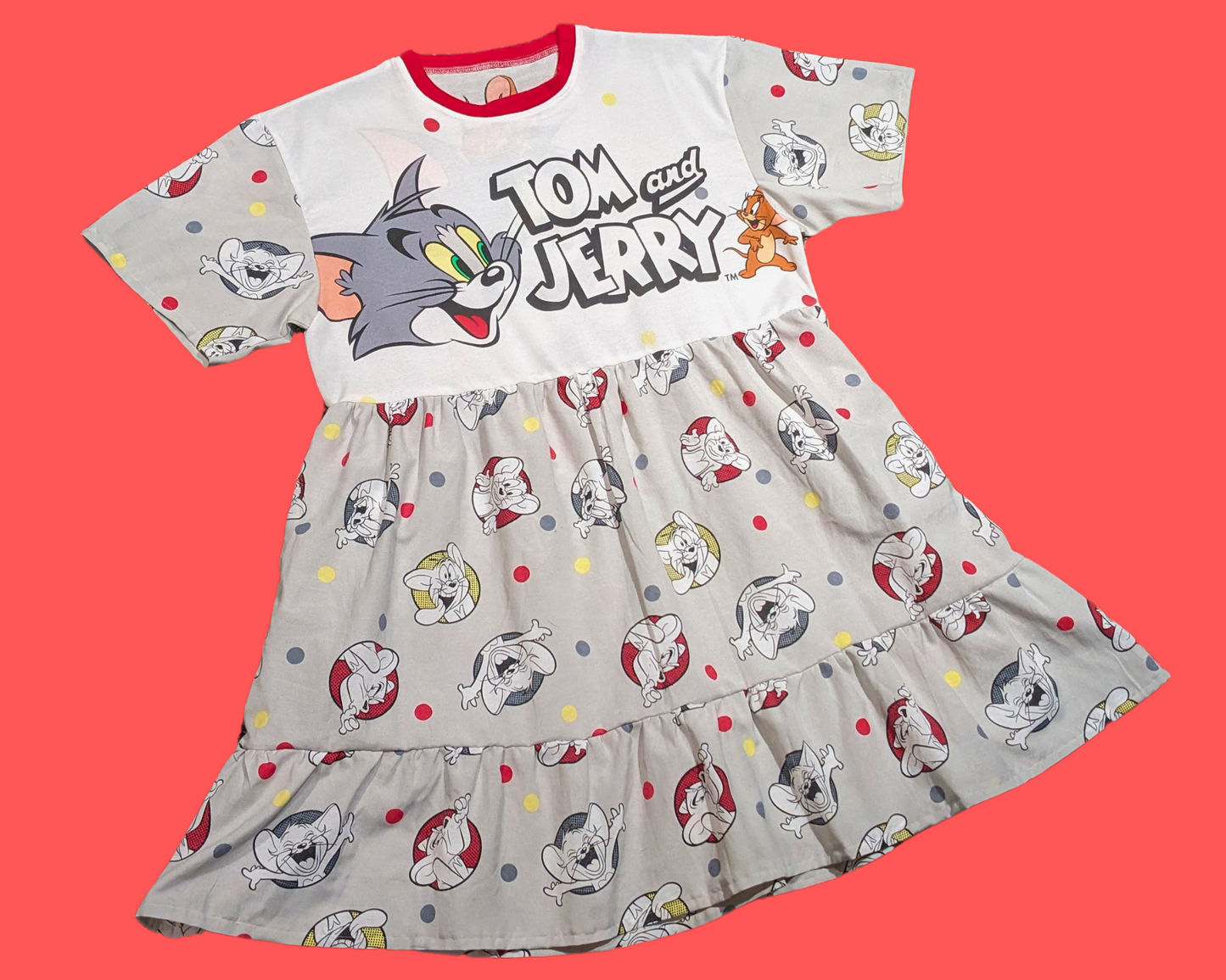 Handmade, Upcycled Vintage 1990's Tom and Jerry Bedsheet and Pillowcase T-Shirt Dress Fits Size S-M-L-XL