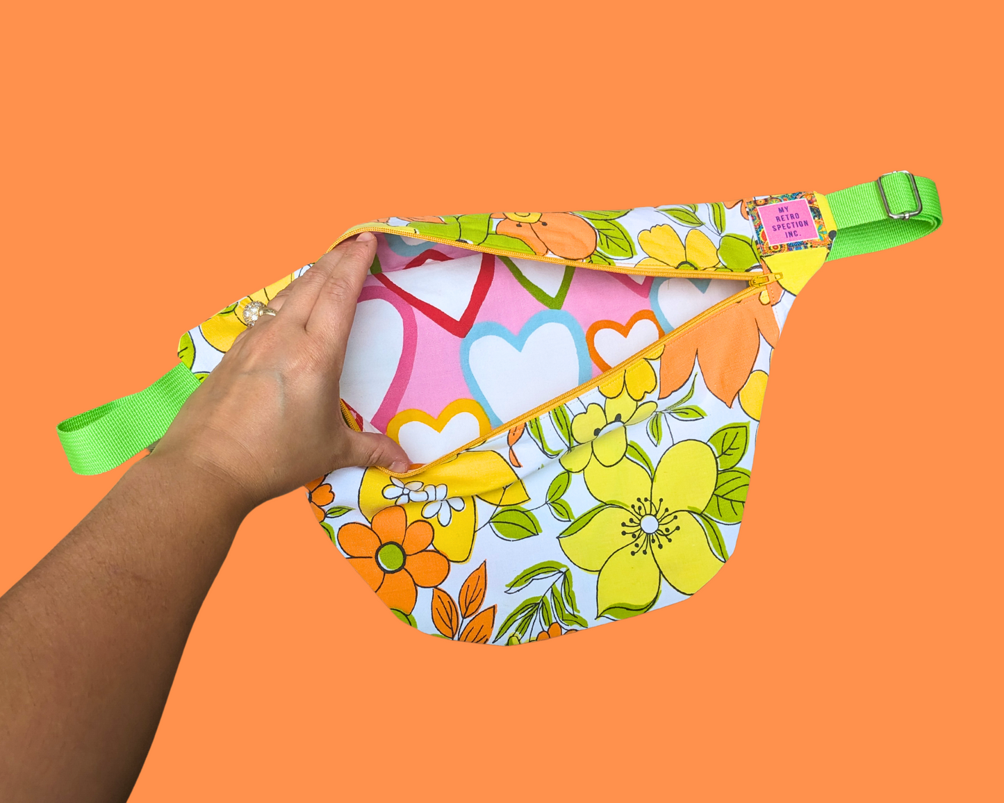 Sac fourre-tout en tissu Vintage Groovy Flower Power recyclé et fait à la main