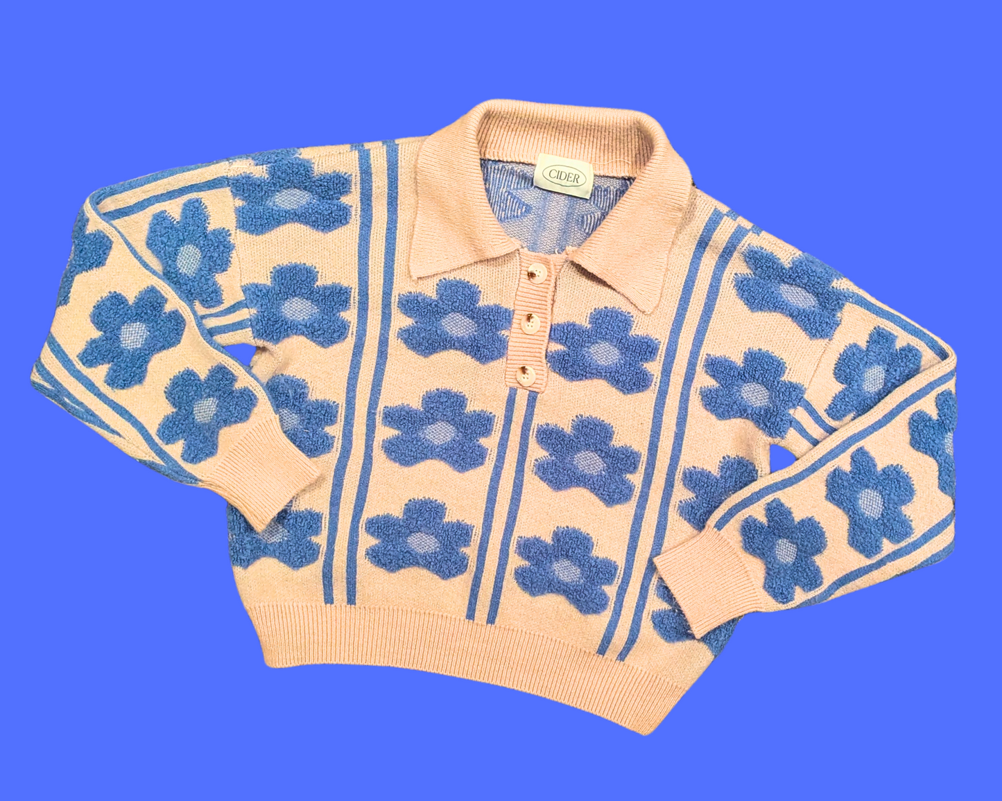 Y2K Beige and Blue Floral, Mod Styled, Sweater Size S