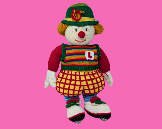 Grande peluche clown faite main au crochet