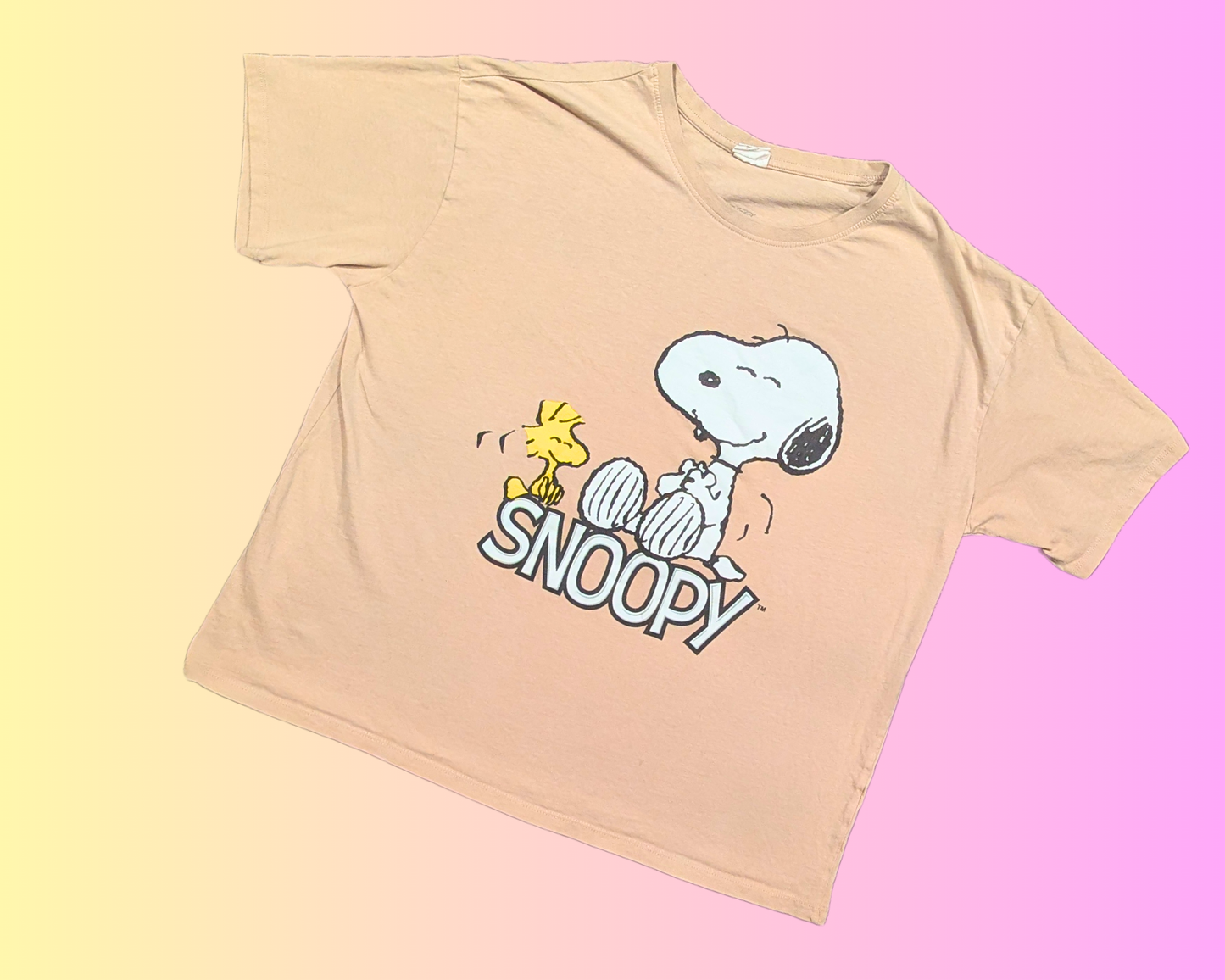 Y2K Beige Peanut, Snoopy T-Shirt Size XL