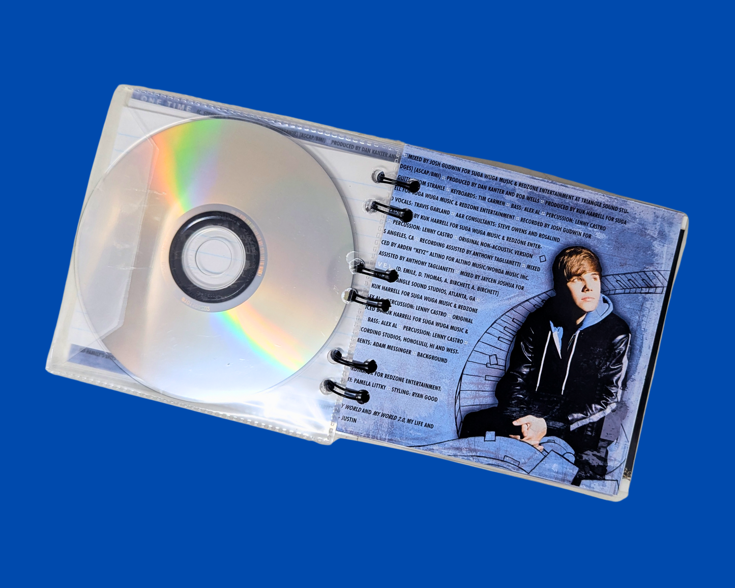 Justin Bieber, My Worlds Acoustic CD Notebook