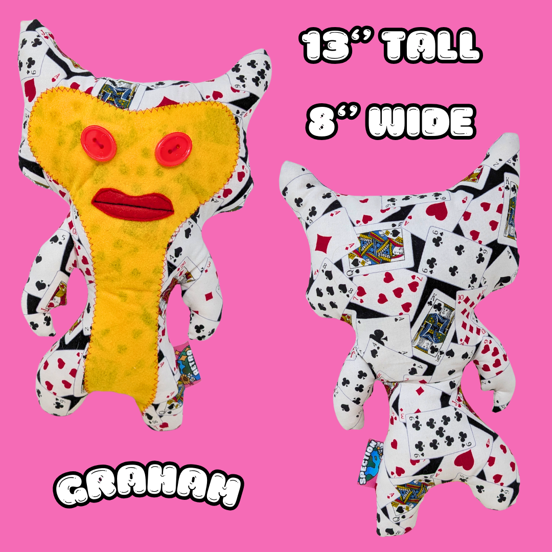 Monstres en peluche faits main et recyclés à partir de chutes de tissu