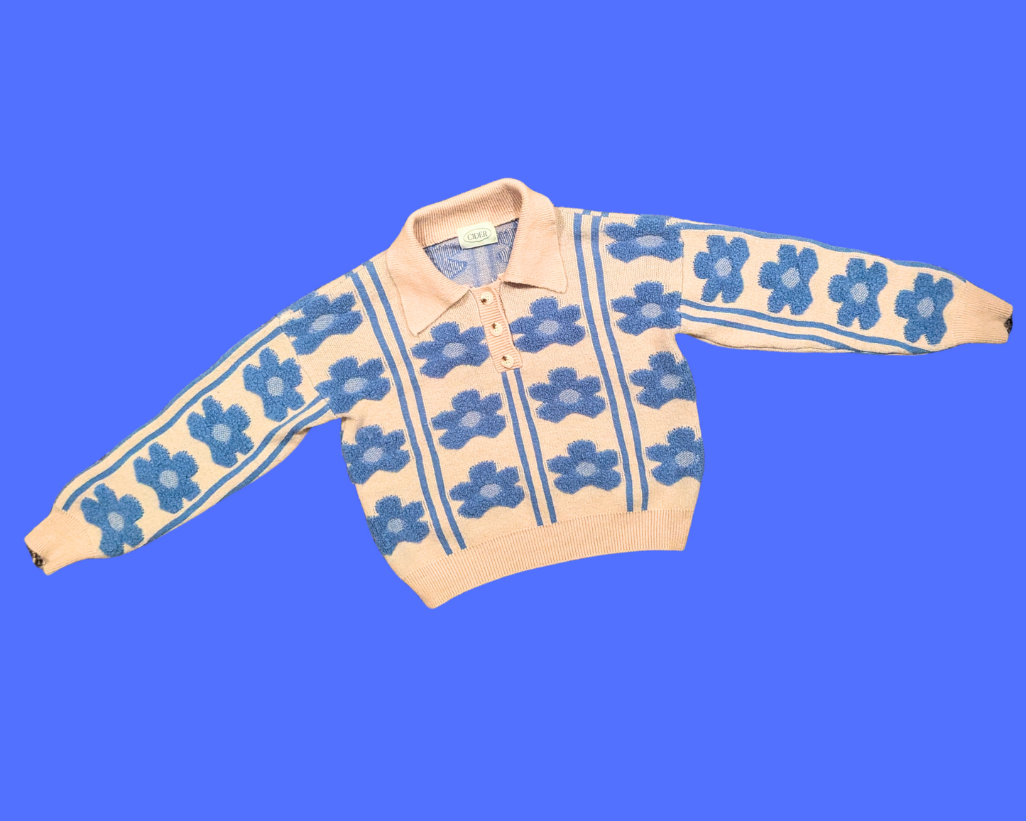 Y2K Beige and Blue Floral, Mod Styled, Sweater Size S