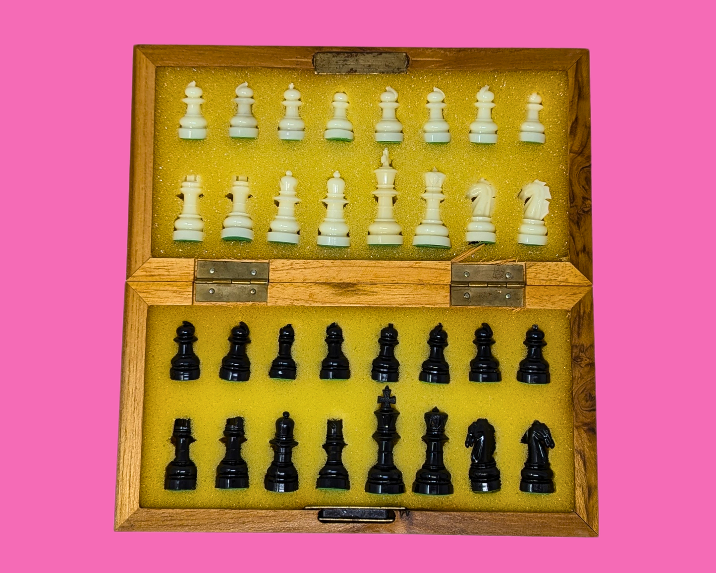 Jeu d'échecs portable vintage des années 1990