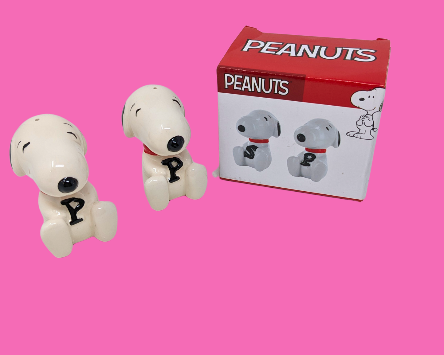 Vintage années 1990 Peanut, Charlie Brown, Snoopy Deux poivrières, sans sel, livré avec boîte d'origine