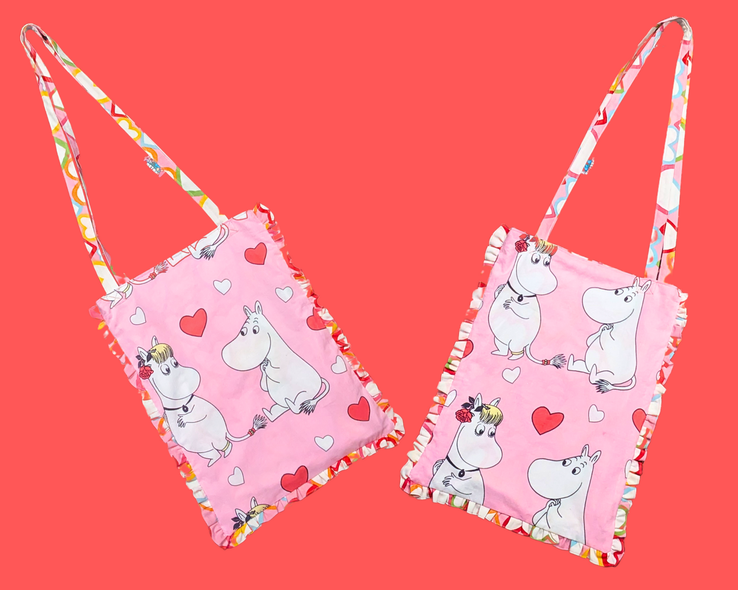 Sac fourre-tout fait main et recyclé à l'effigie des Moomins