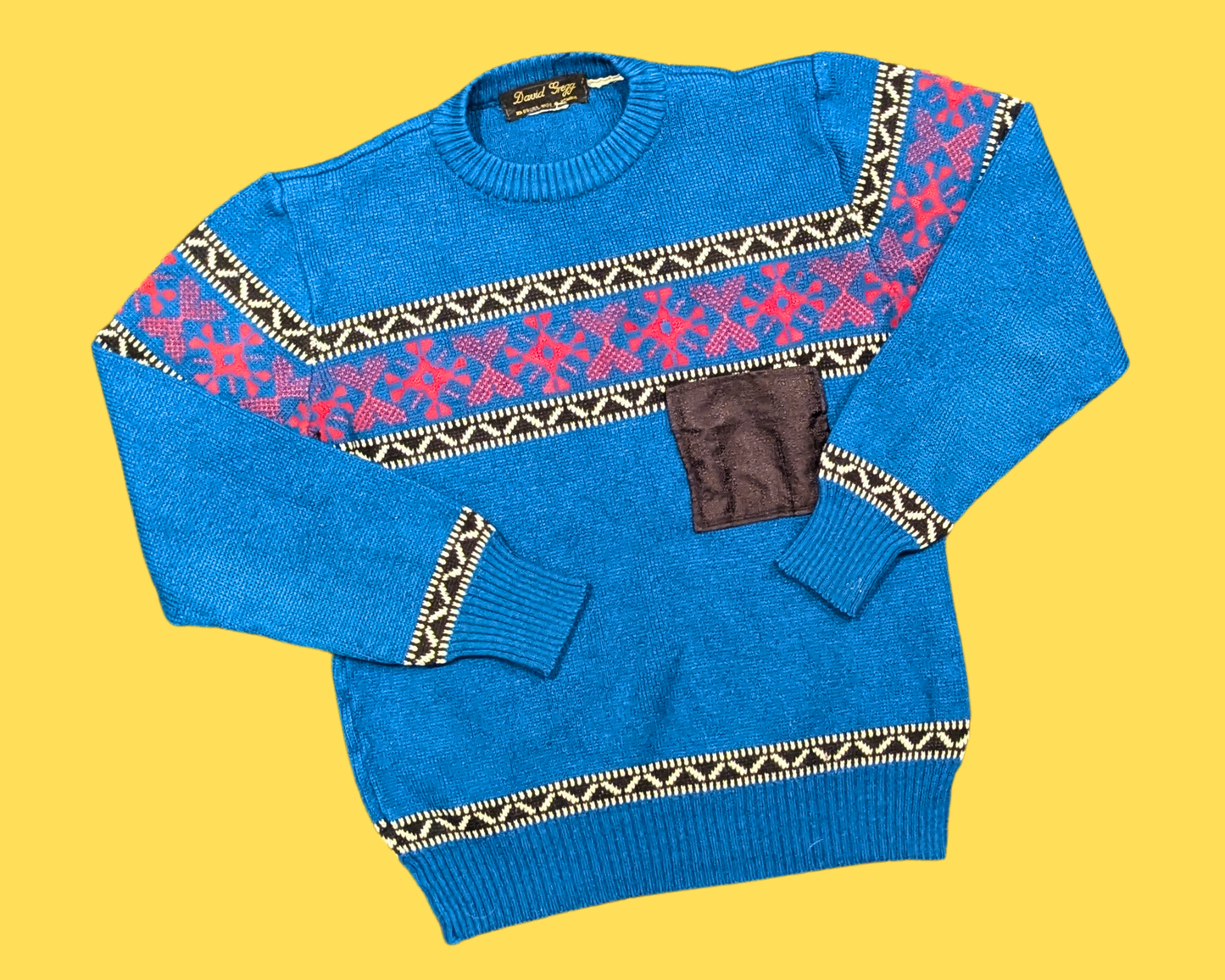 Vintage 1990's Blue and Red Knit Sweater by David Greg Size S