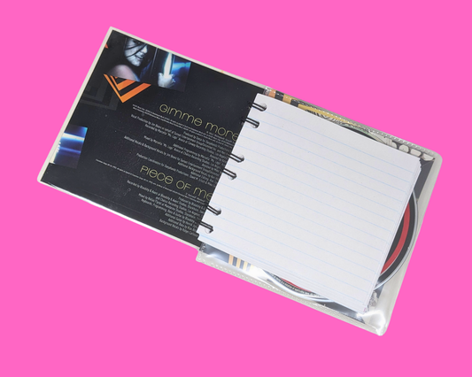 Britney Spears, carnet de notes Blackout