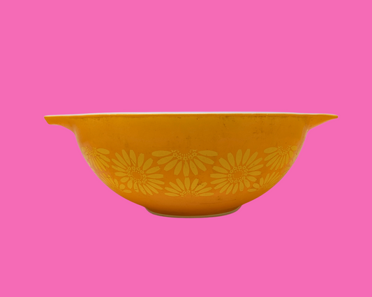 Bol Pyrex vintage à motifs floraux orange et jaune des années 1960