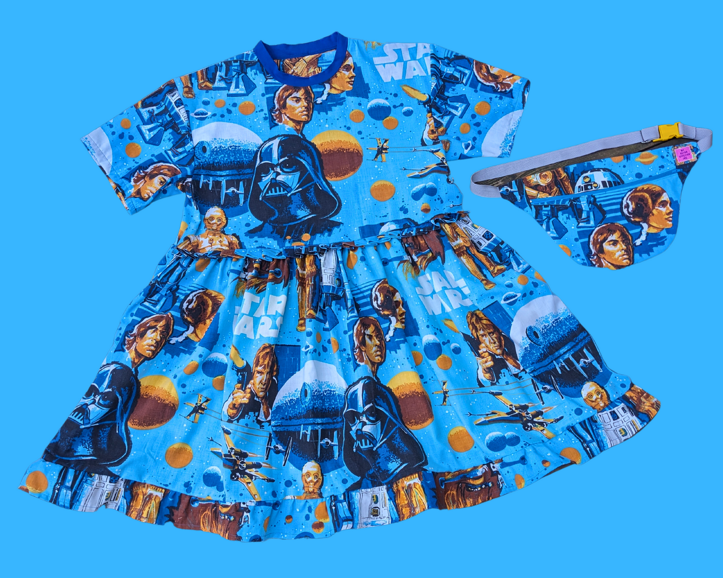 Fait à la main, robe t-shirt Pokemon drap de lit recyclé pour SML-XL
