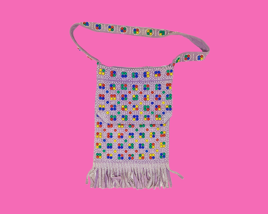 Sac à bandoulière vintage violet perlé des années 1970