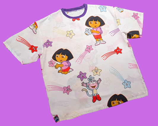 T-shirt drap de lit Dora l'exploratrice fait main et recyclé, surdimensionné XL, ajusté 2XL