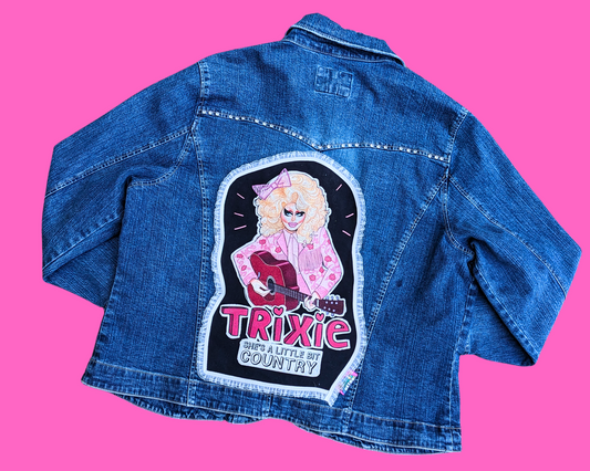 Veste en jean Trixie Mattel faite à la main et recyclée, taille 2XL