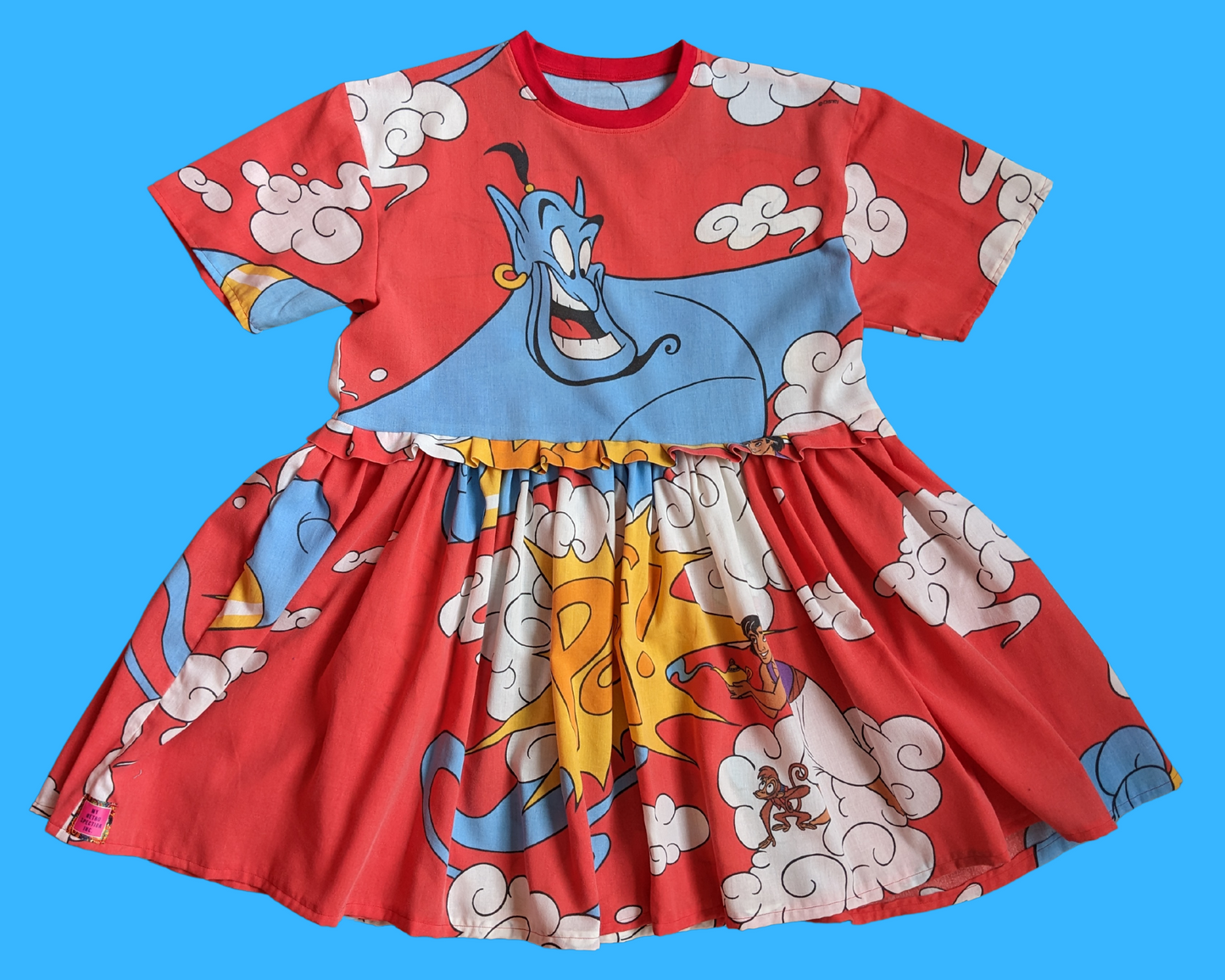 Fait à la main, robe t-shirt Pokemon drap de lit recyclé pour SML-XL