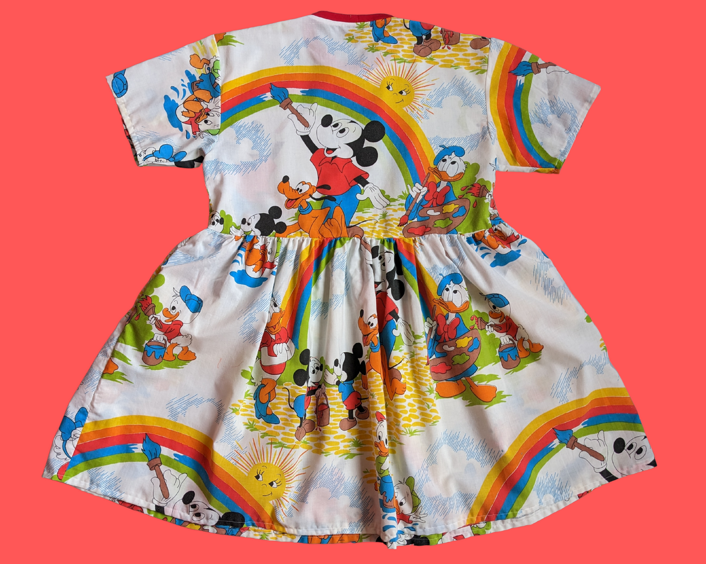 Fait à la main, robe t-shirt Pokemon drap de lit recyclé pour SML-XL