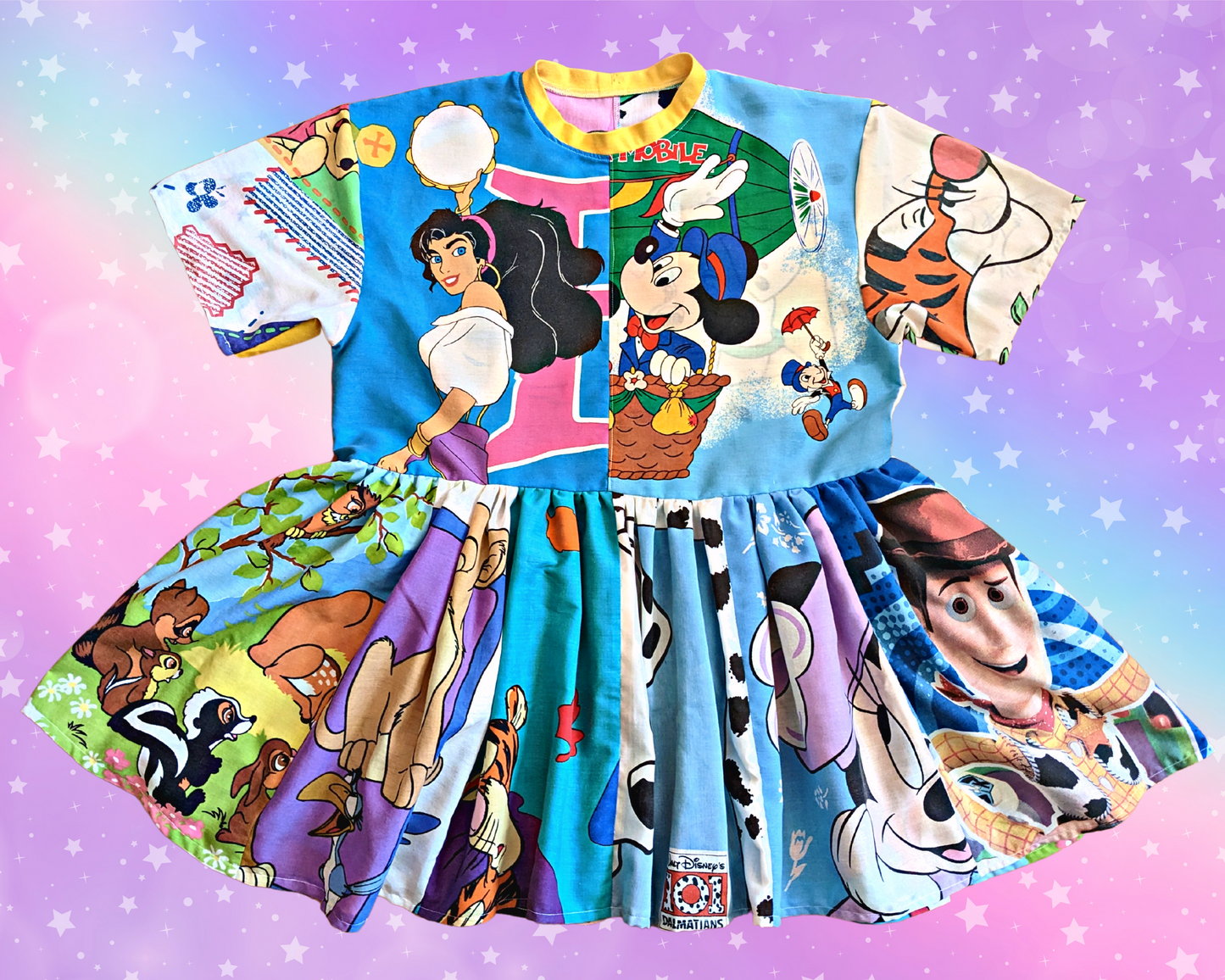 Fait à la main, robe t-shirt Pokemon drap de lit recyclé pour SML-XL