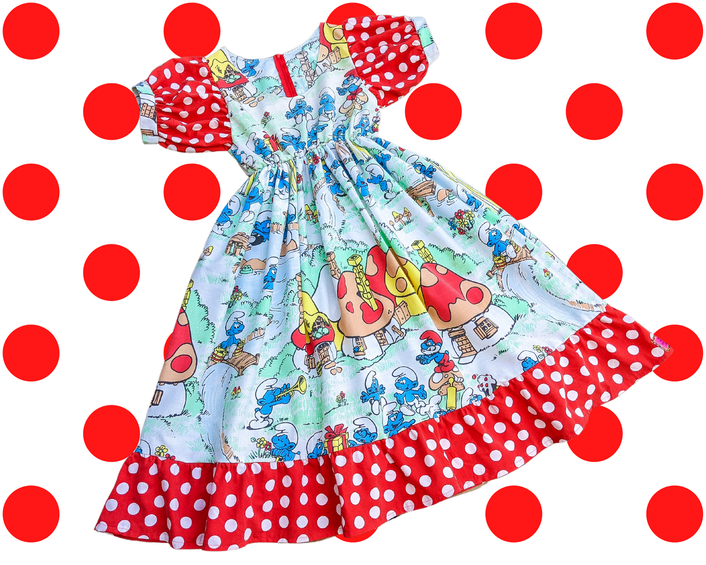 Fait à la main, robe de drap de lit Schtroumpfs recyclée avec tissu à pois rouge et blanc, manches courtes bouffantes taille S/M