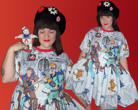 Robe t-shirt officielle Ghostbusters 1986 fabriquée sur commande, fabriquée à la main et recyclée, taille S à XL.