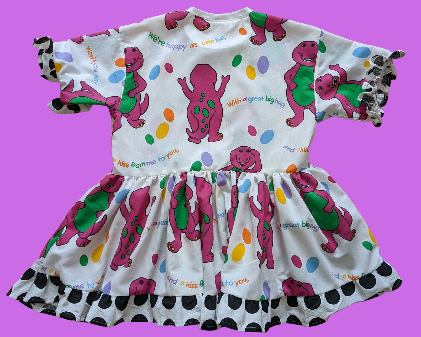 Robe t-shirt Barney and Friends faite à la main, recyclée vintage des années 1990 pour SML-XL