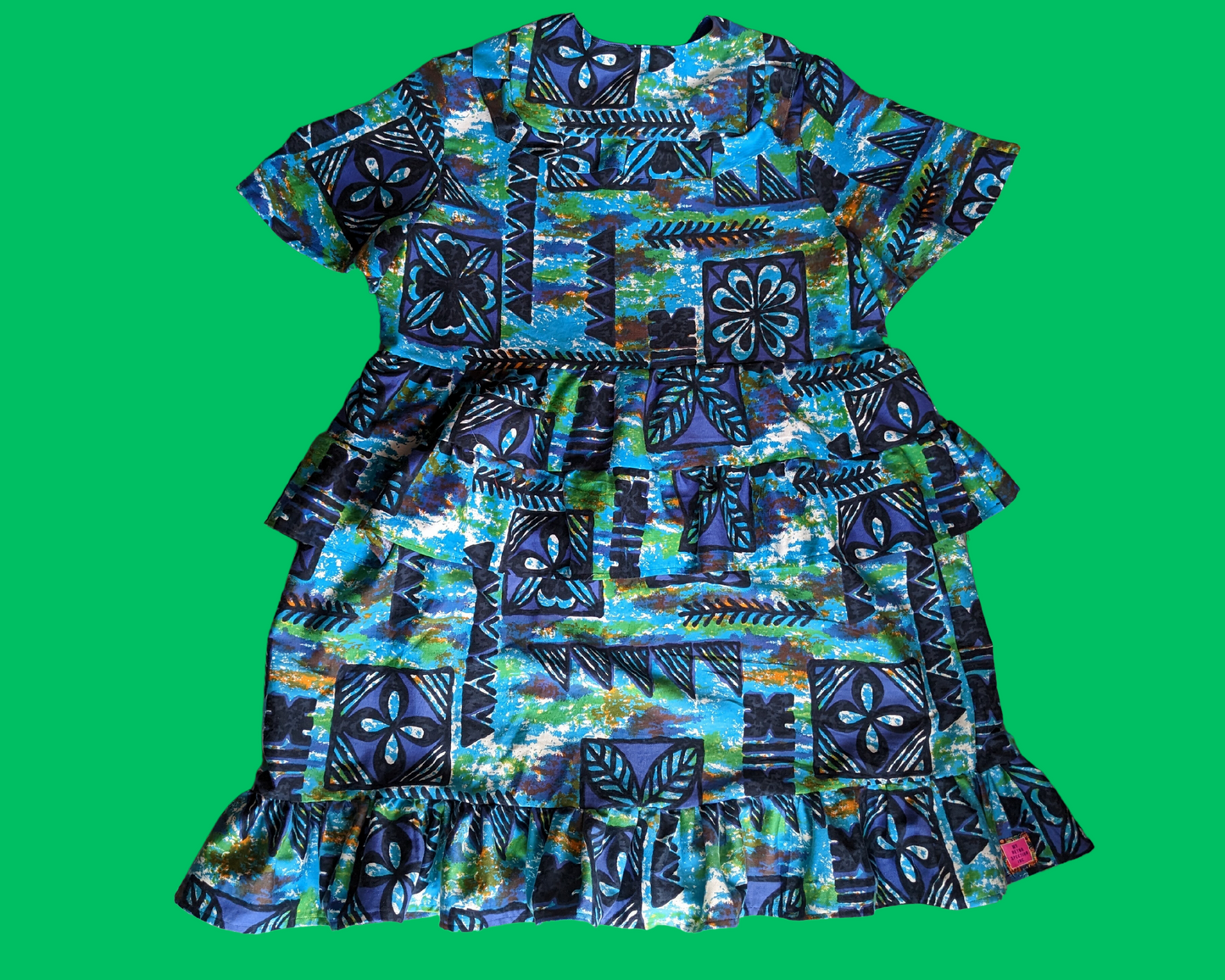 Handmade, Upcycled Vintage 1960's Green, Blue, Hawaiian Style Fabric Dress with Matching Detachable Collar Size 3XL